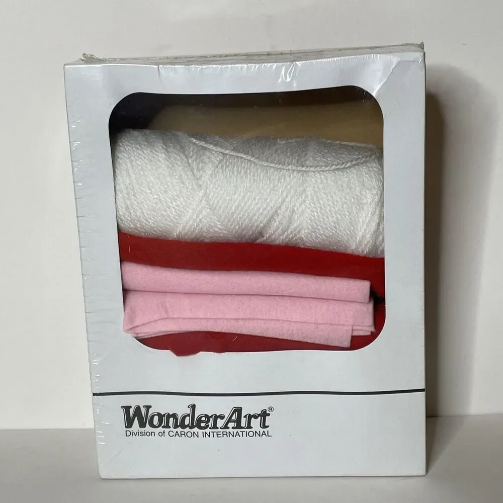 VINTAGE 1991 WONDER ART CHRISTMAS MRS.CLAUS AUNT LYDIA'S OLD NO KNIT NO CROCHET